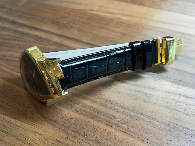 ハミルトン・ベンチュラ H24301731 正規品　腕時計