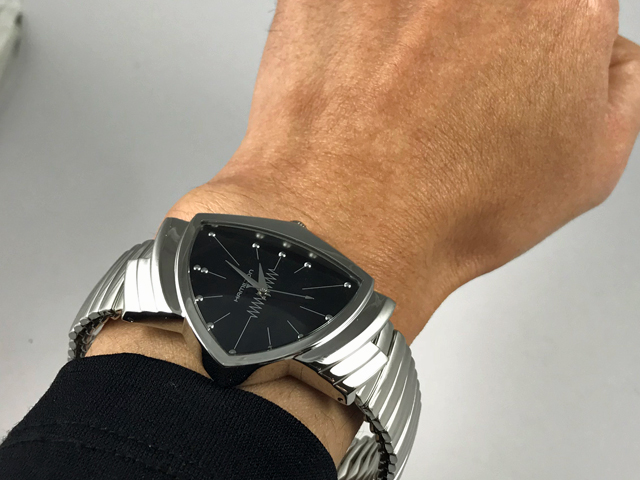 ハミルトン ベンチュラ(フレックス蛇腹ベルトモデル) H24411232 正規品　腕時計