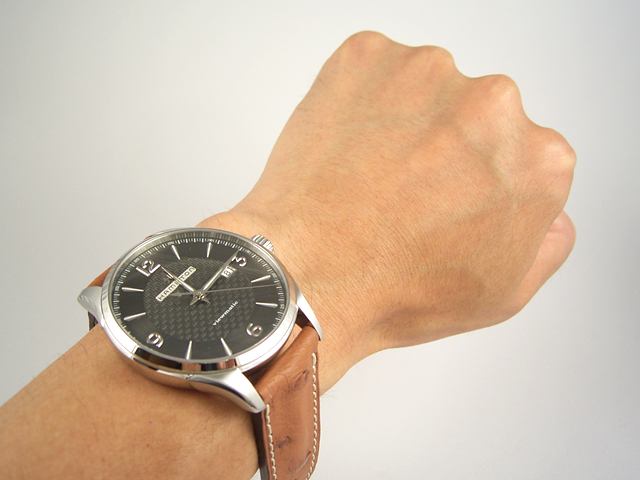 ハミルトン・ジャズマスター・ビューマチック44mm H32755851正規品　腕時計