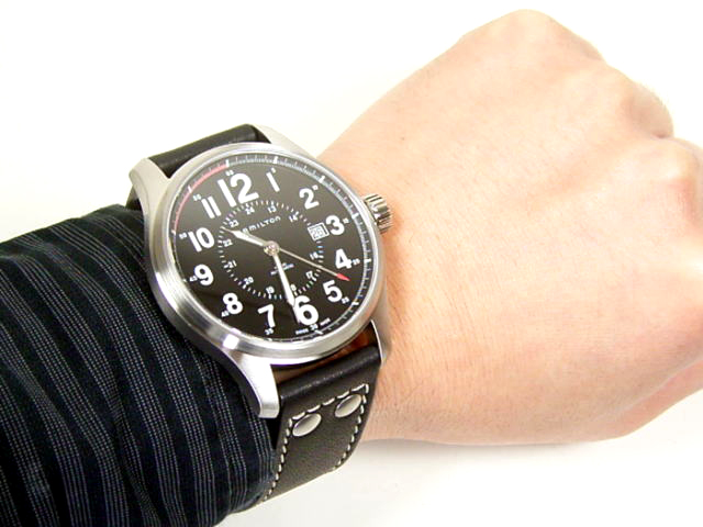 ハミルトン・カーキ・オフィサー・オート44mm(カーフベルト) H70615733 正規品 腕時計 ハミルトン時計、ティソ腕時計の正規輸入品