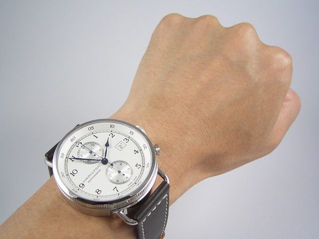 ハミルトン・カーキネイビーパイオニア オートクロノ H77706553　腕時計