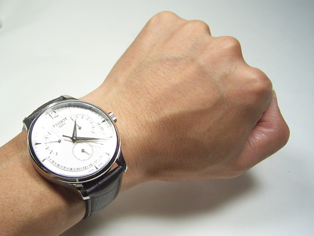 TISSOT ティソ トラディション パーペチュアルカレンダー t063.637.16 TISSOT ティソ トラディション パーペチュアルカレンダー t063.637.16